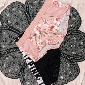 NWT PINK VS hipster panties